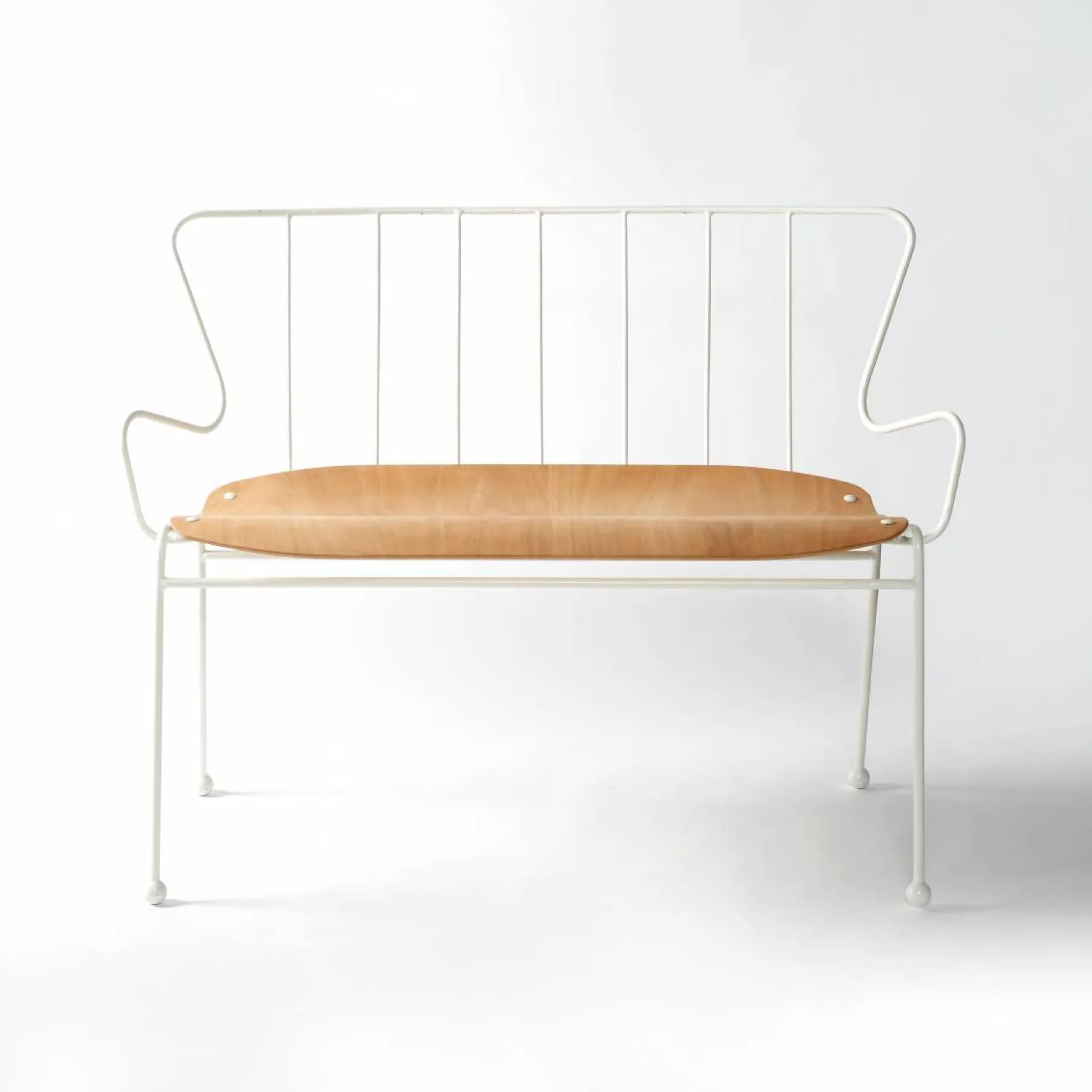 L Of direct antelope bench 002 White frame