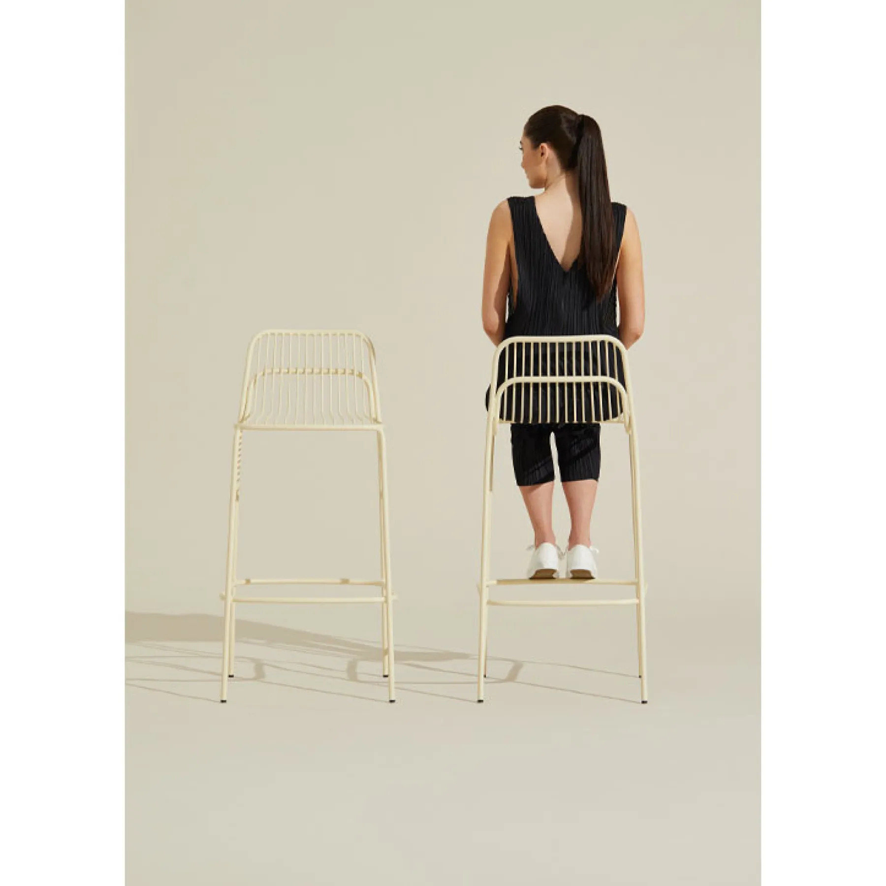 LOF Direct Senator Crop high stool Ivory