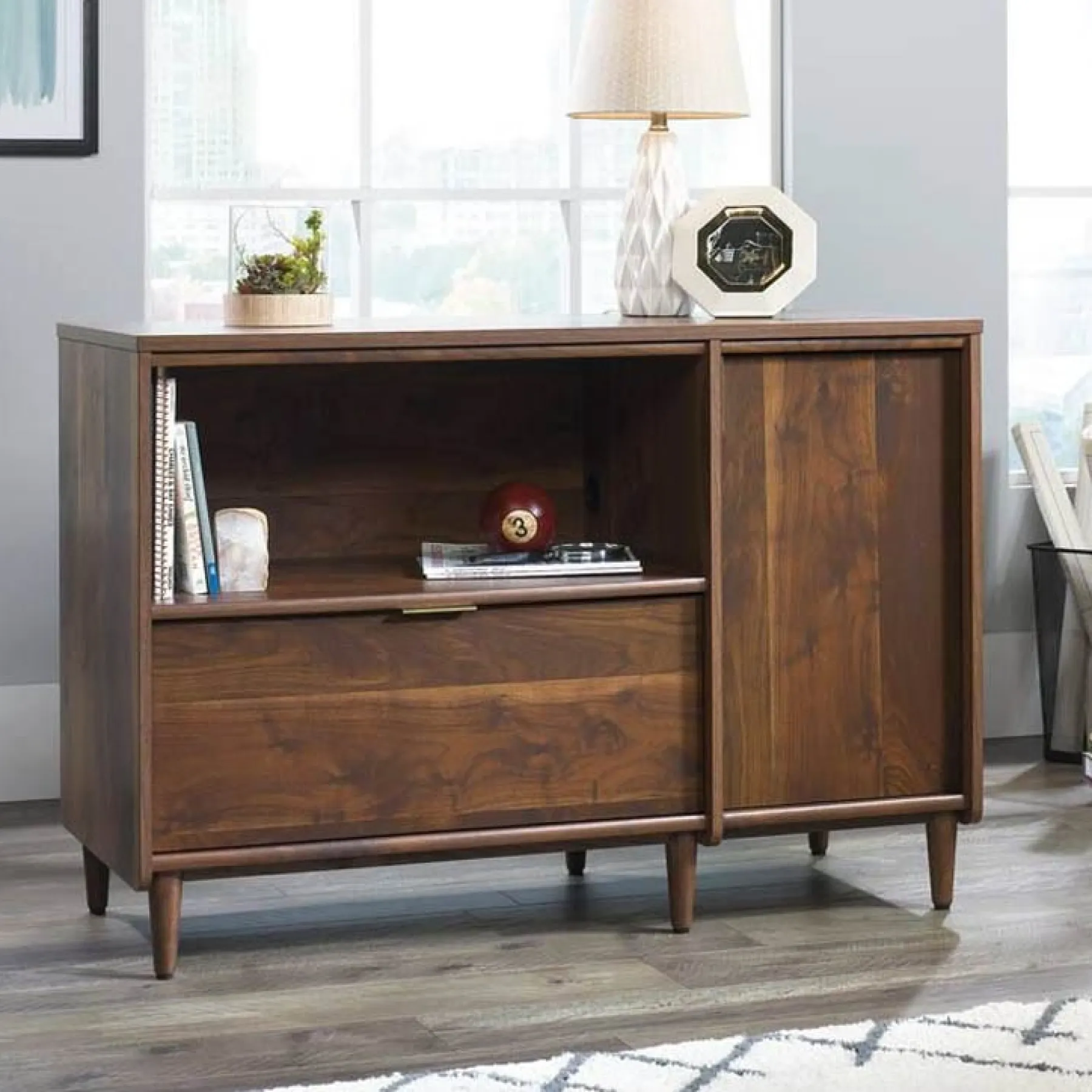 LOF Direct Teknik Clifton credenza