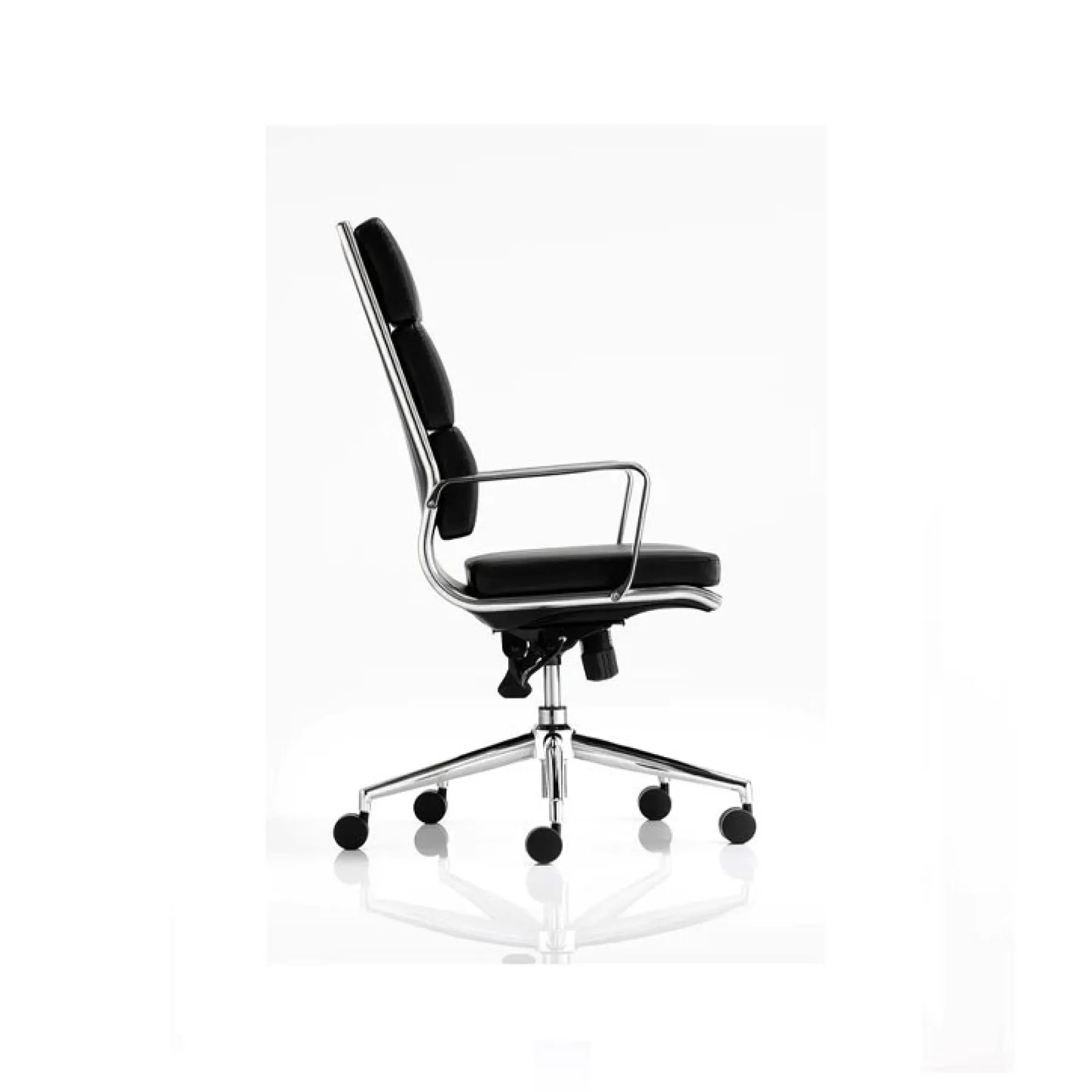 LOF Direct Dynamic Savoy Chair side