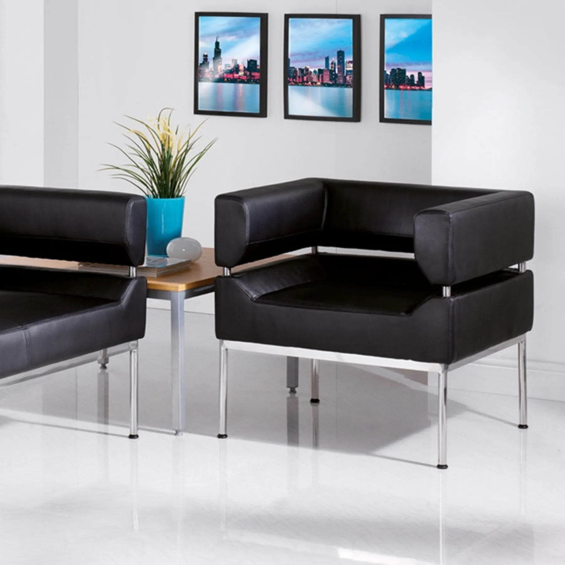 Dams benotto black leather reception armchair ben50001